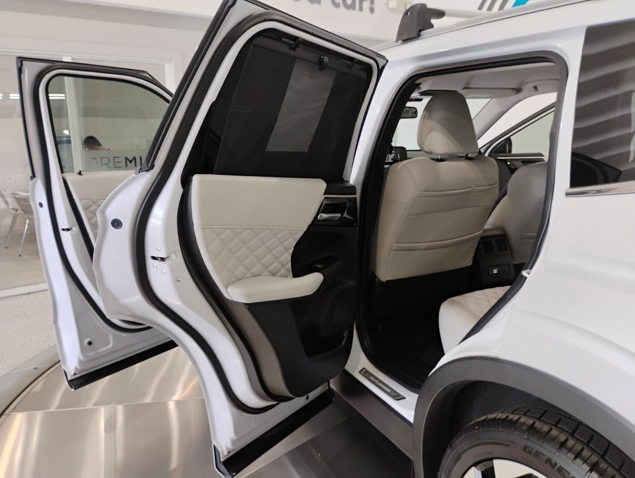 Mitsubishi Outlander SEL 2WD 2022