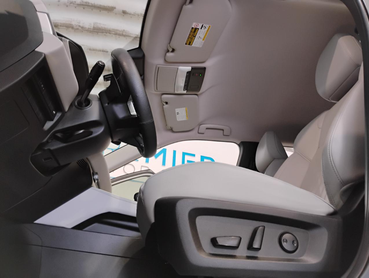 Mitsubishi Outlander SEL 2WD 2022