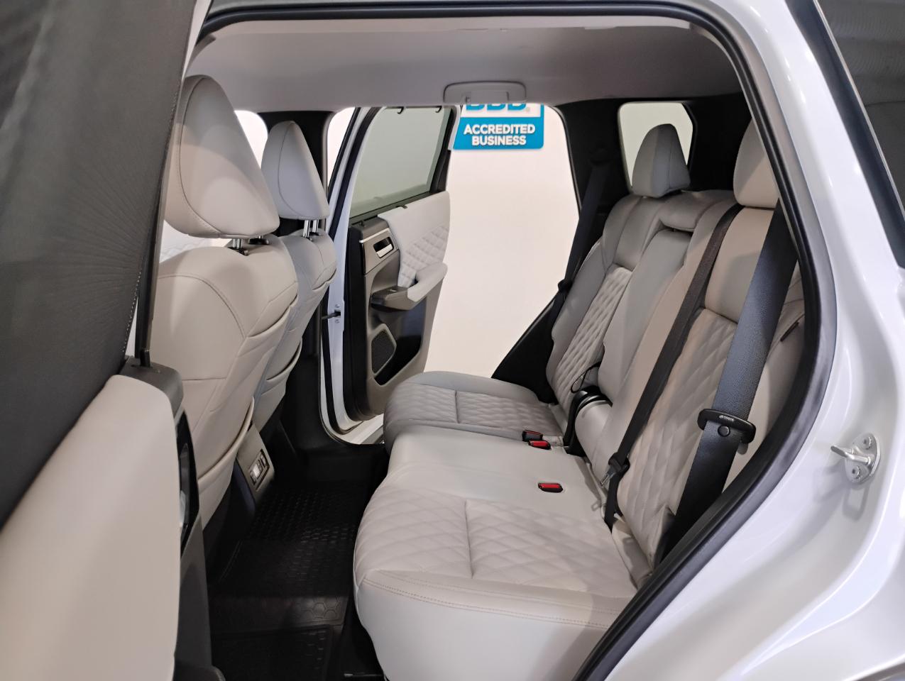 Mitsubishi Outlander SEL 2WD 2022