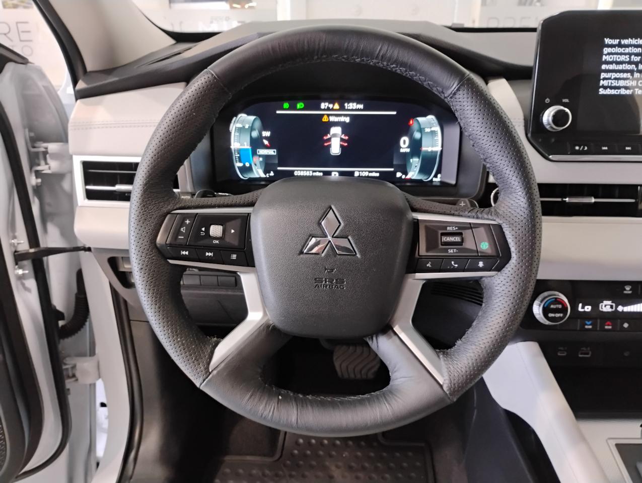 Mitsubishi Outlander SEL 2WD 2022