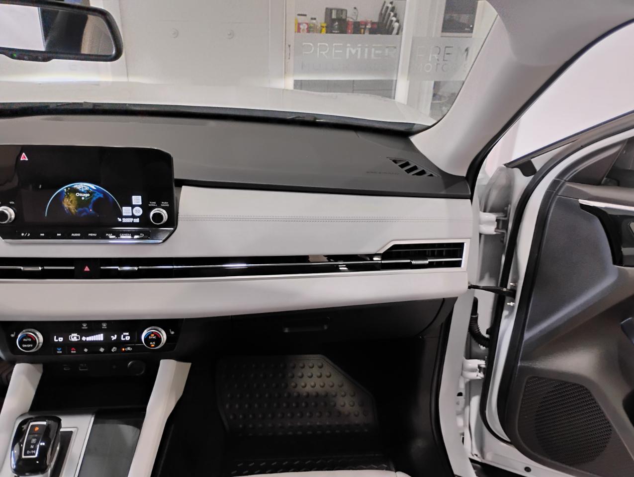 Mitsubishi Outlander SEL 2WD 2022