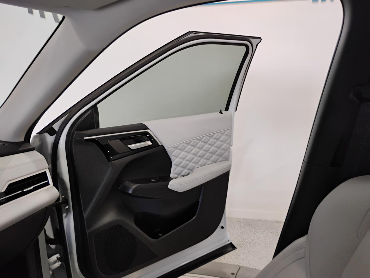 Mitsubishi Outlander SEL 2WD 2022