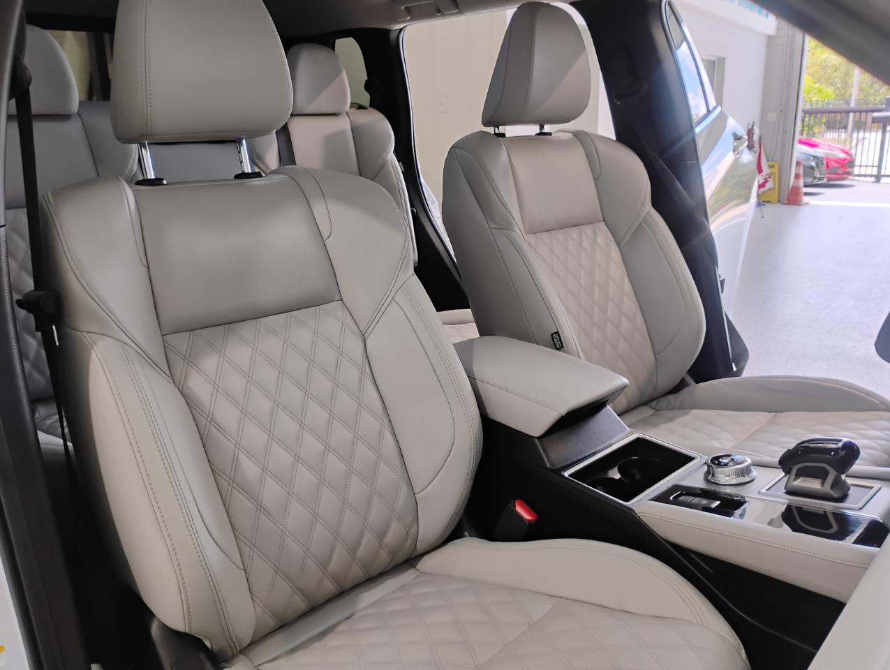 Mitsubishi Outlander SEL 2WD 2022
