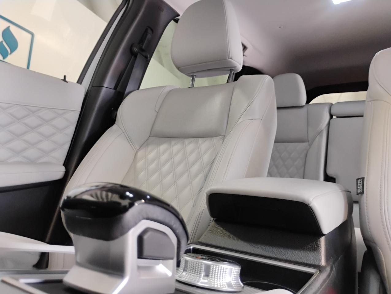 Mitsubishi Outlander SEL 2WD 2022
