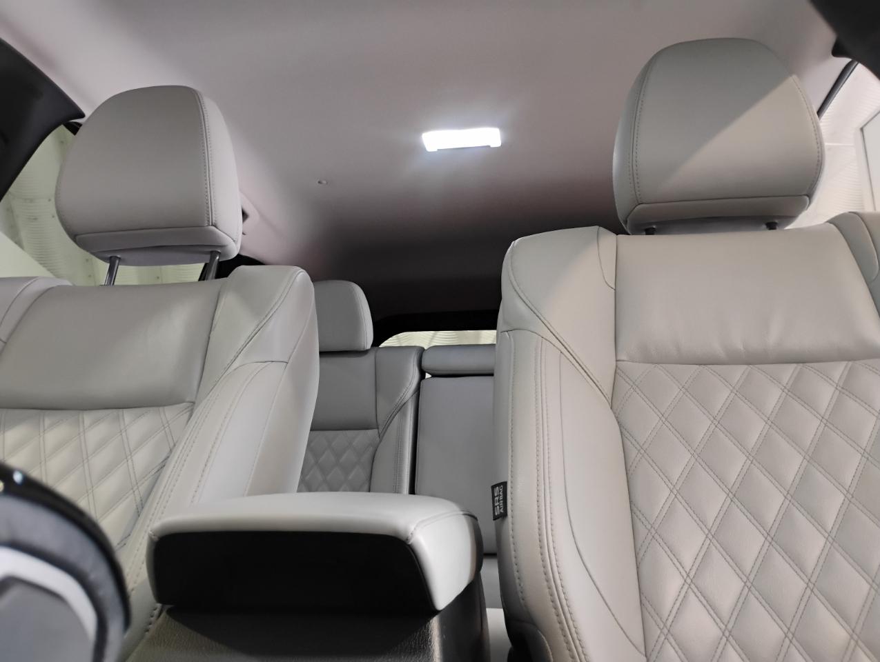 Mitsubishi Outlander SEL 2WD 2022