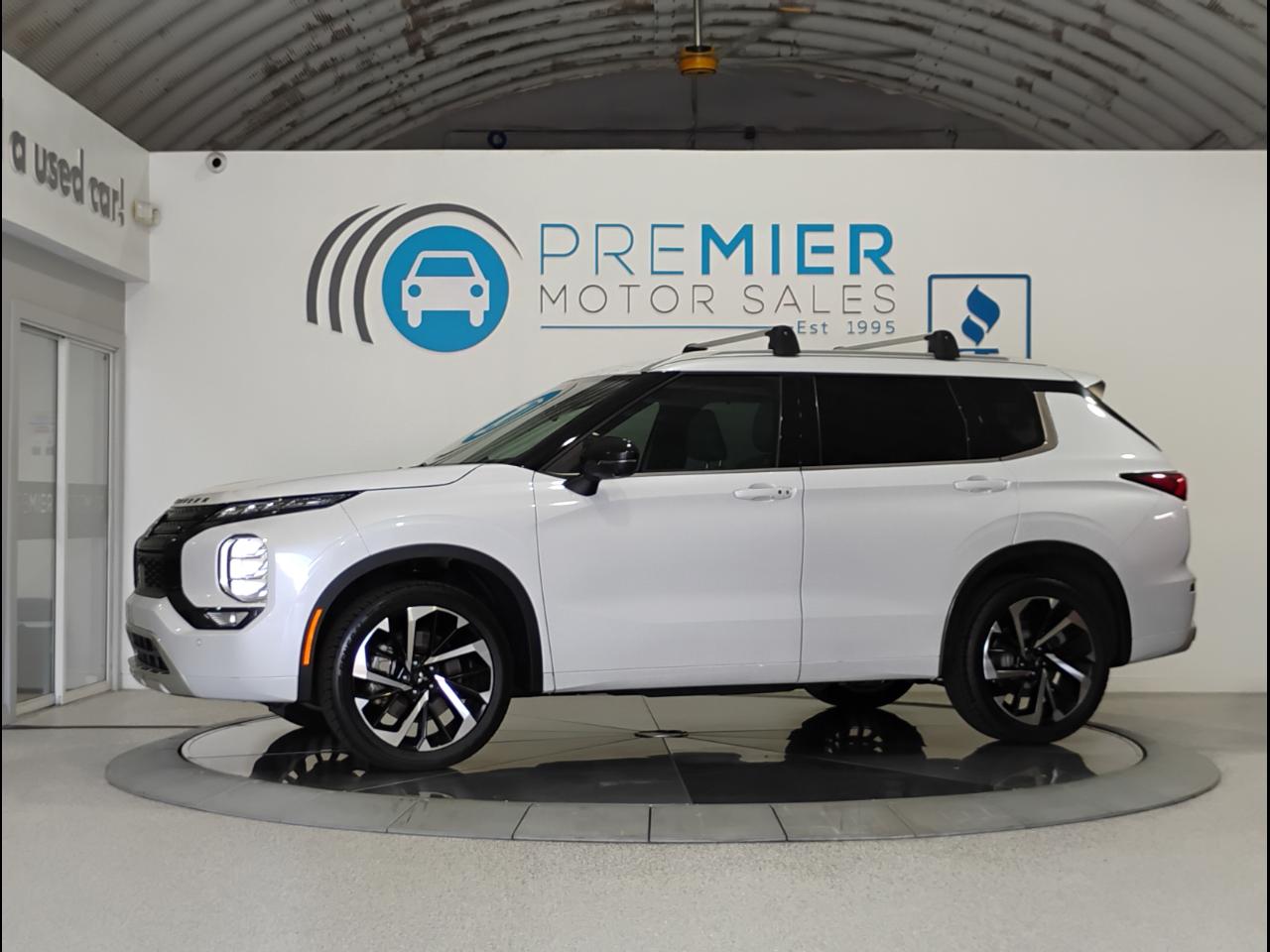 Mitsubishi Outlander SEL 2WD 2022