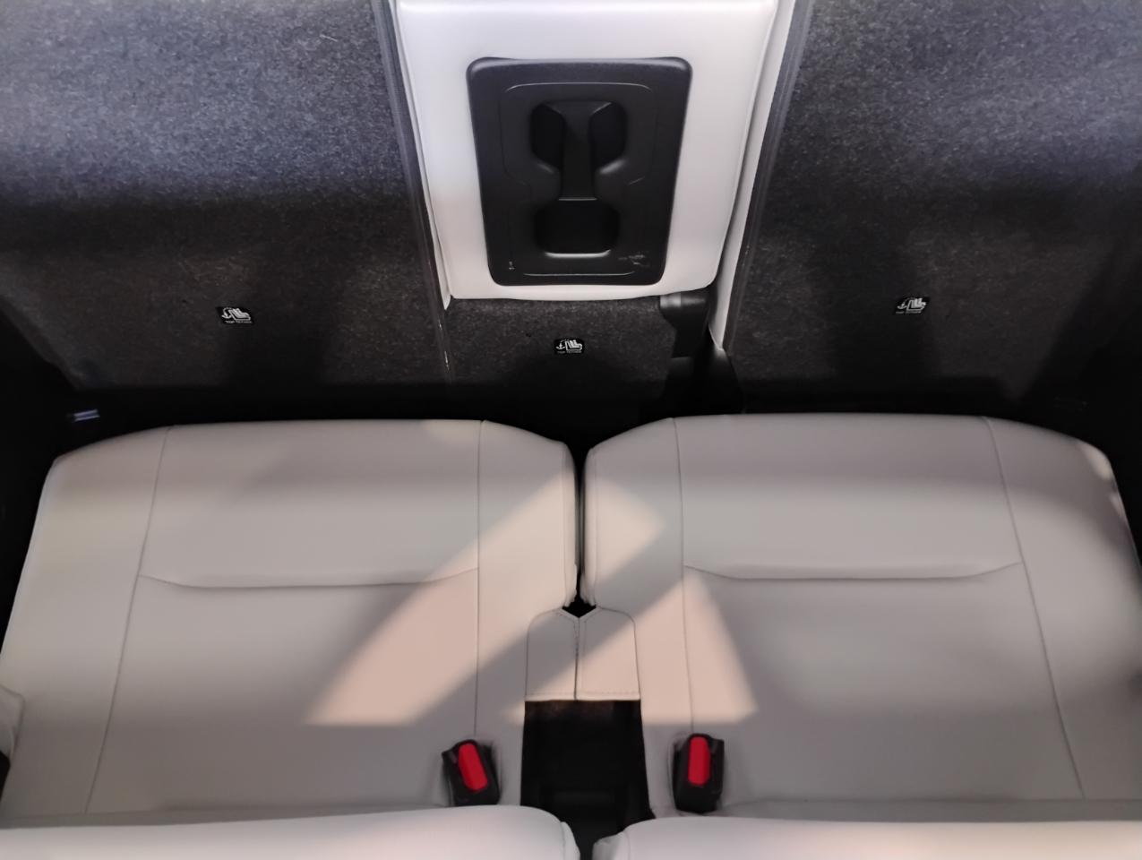 Mitsubishi Outlander SEL 2WD 2022