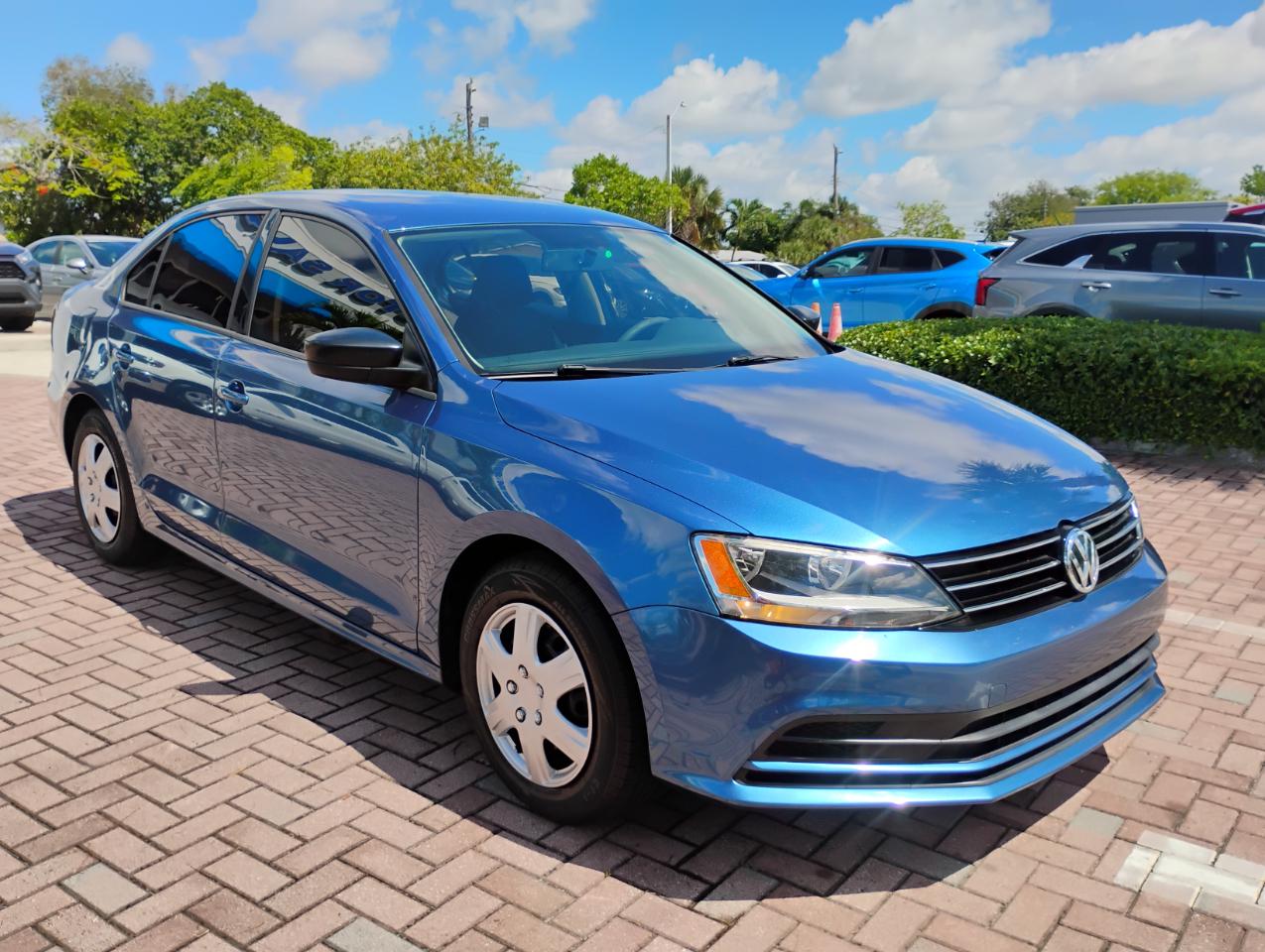 Volkswagen Jetta 1.4T S w/Technology 6A 2016