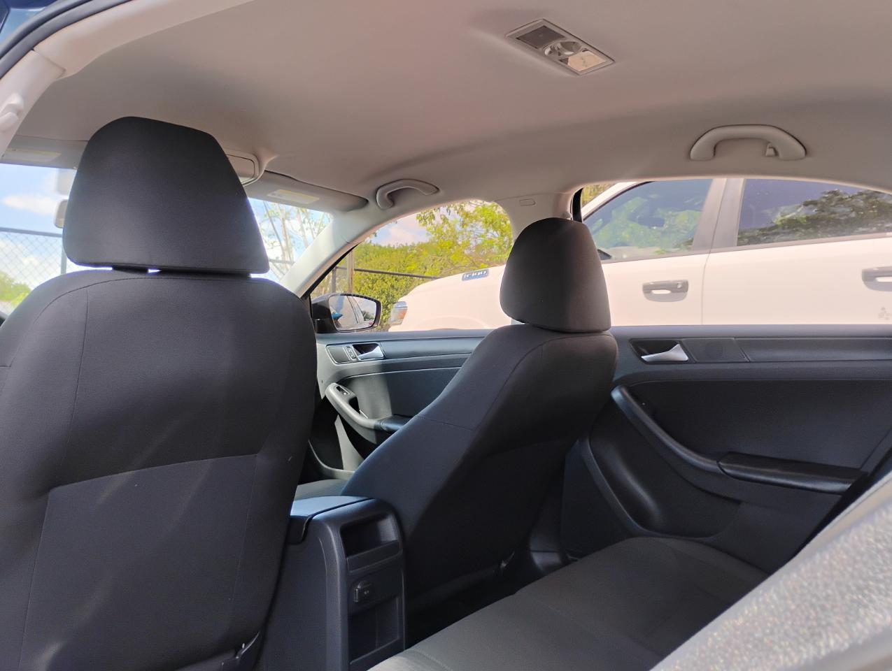 Volkswagen Jetta 1.4T S w/Technology 6A 2016