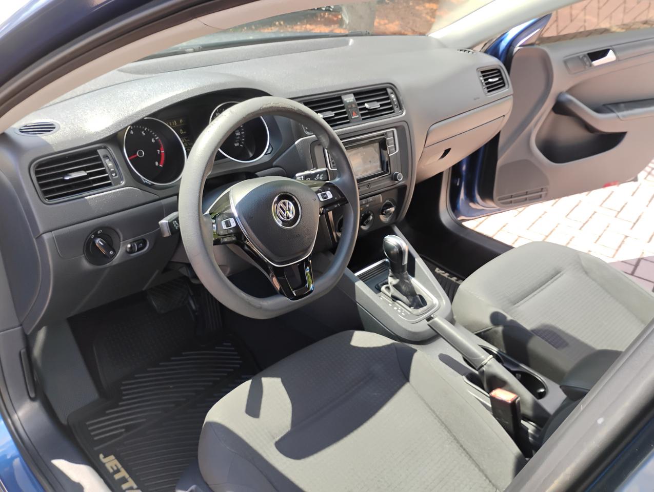 Volkswagen Jetta 1.4T S w/Technology 6A 2016