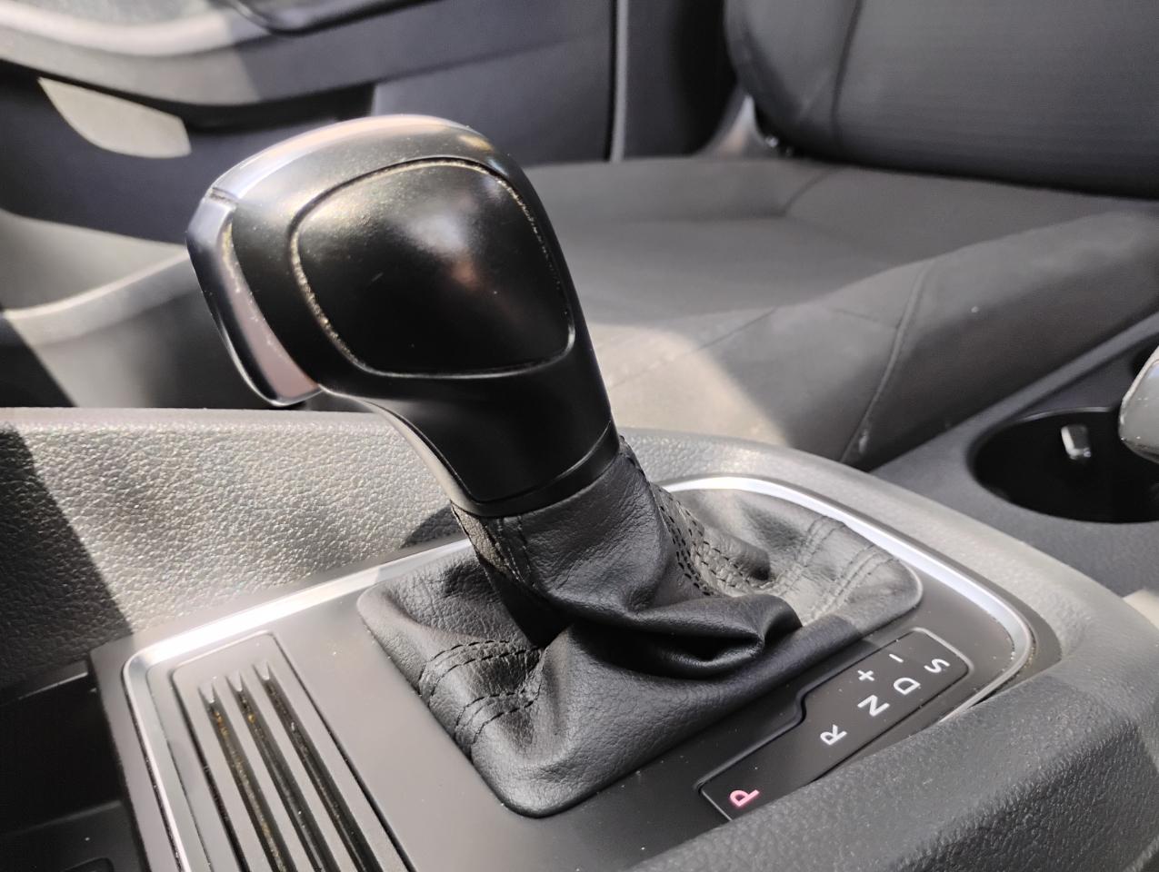 Volkswagen Jetta 1.4T S w/Technology 6A 2016