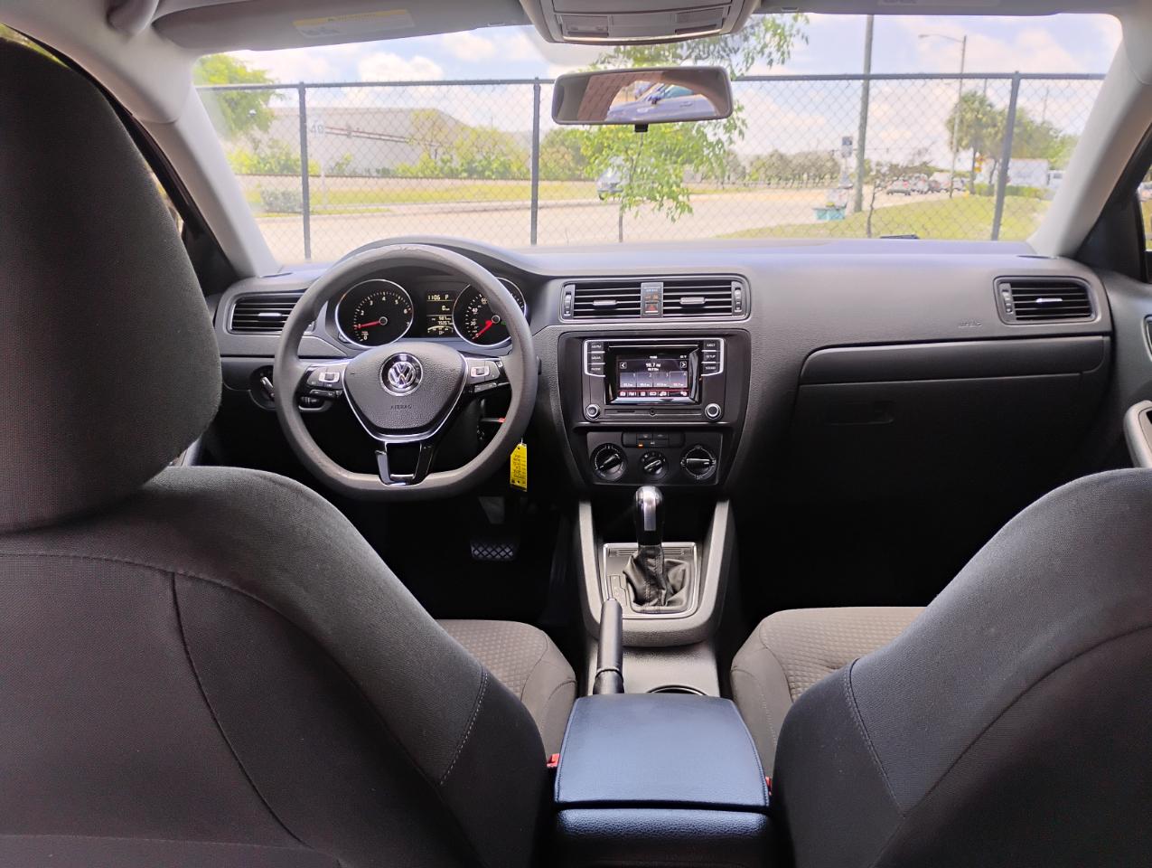 Volkswagen Jetta 1.4T S w/Technology 6A 2016