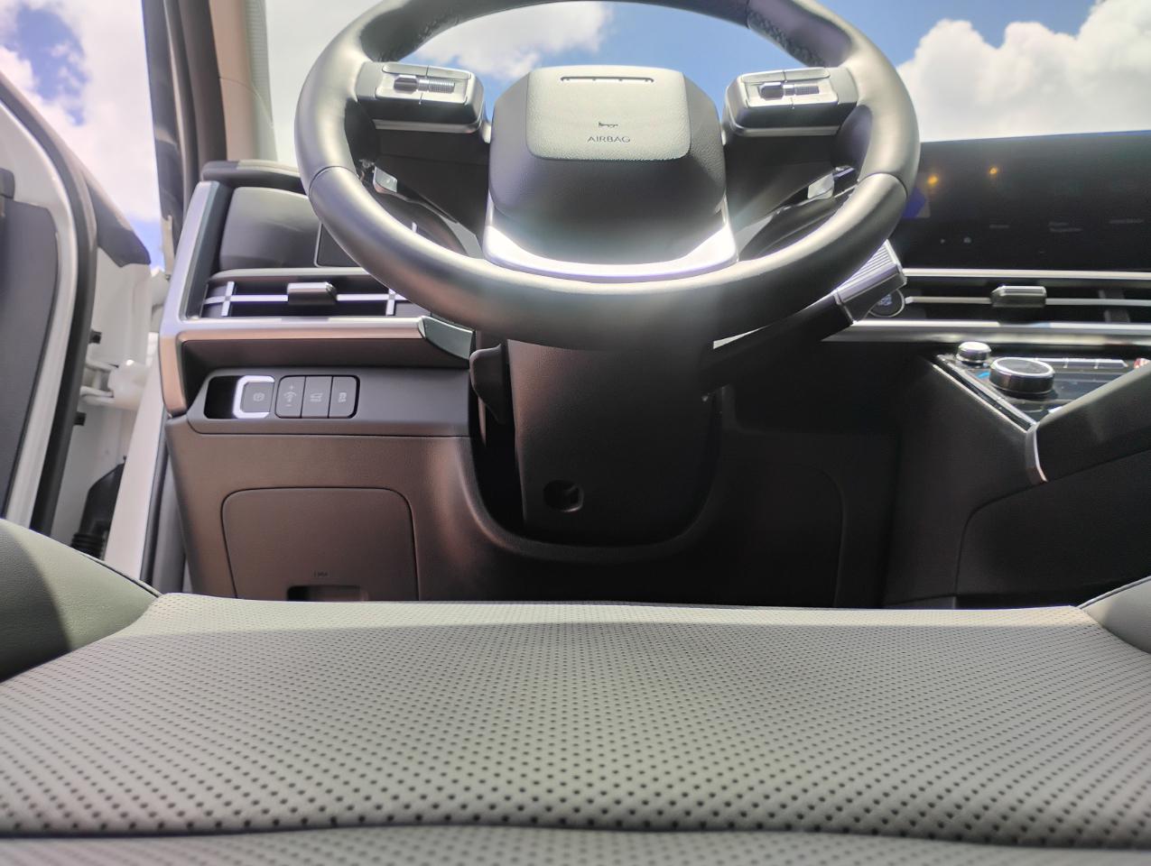 Hyundai Santa Fe SEL 2024