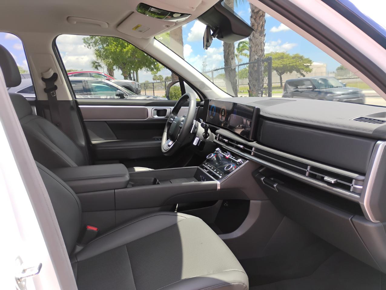 Hyundai Santa Fe SEL 2024