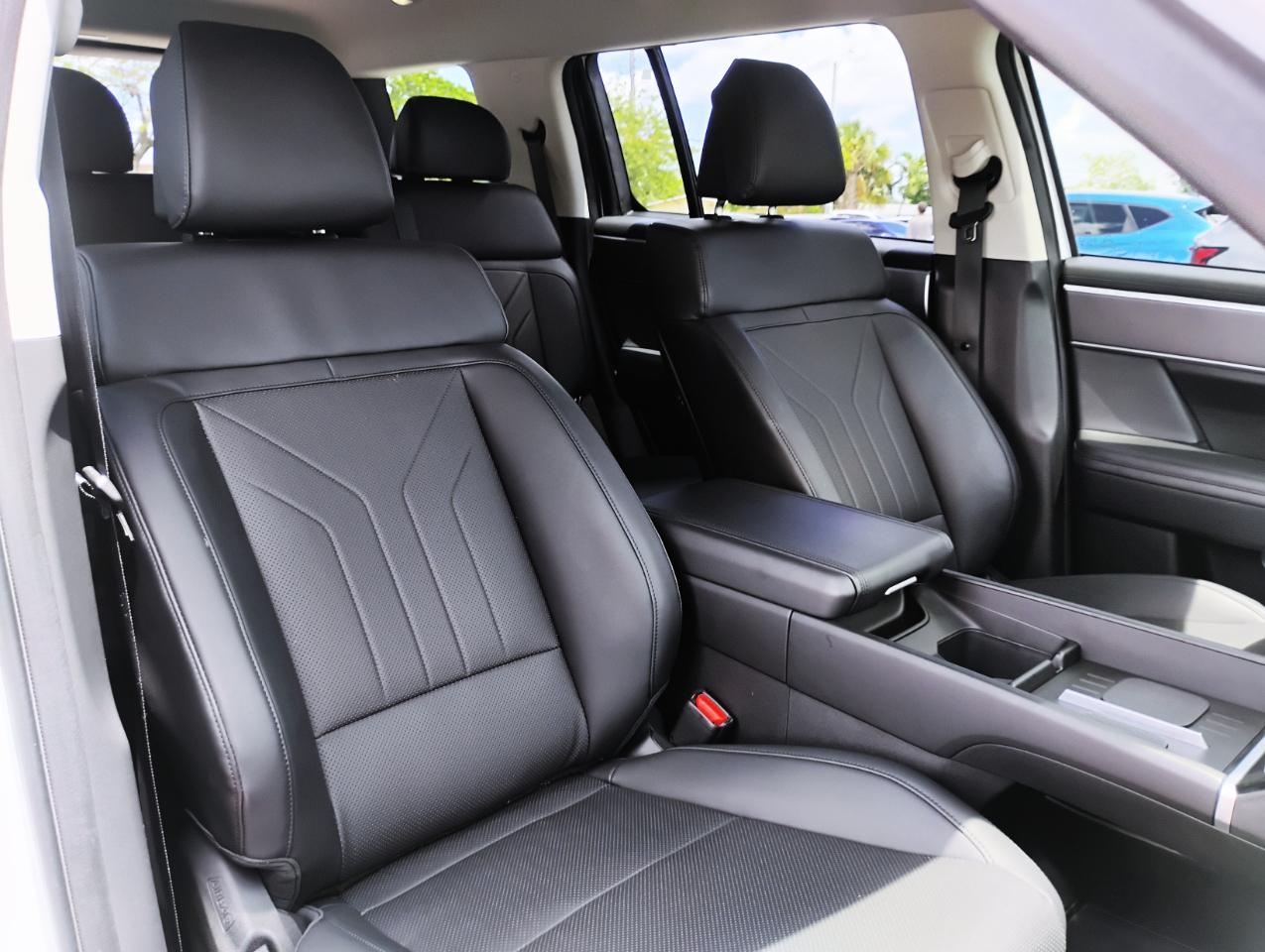 Hyundai Santa Fe SEL 2024