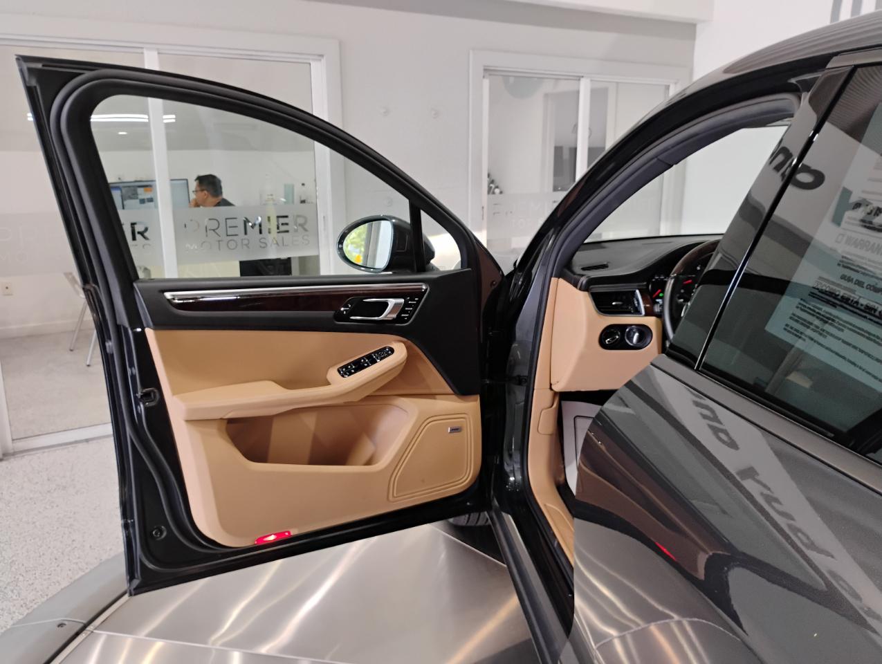 Porsche Macan GTS 2018