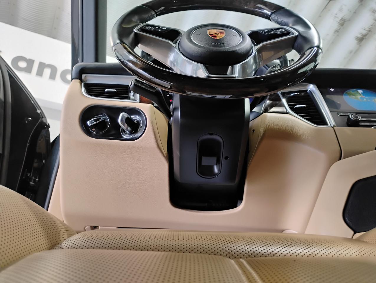 Porsche Macan GTS 2018