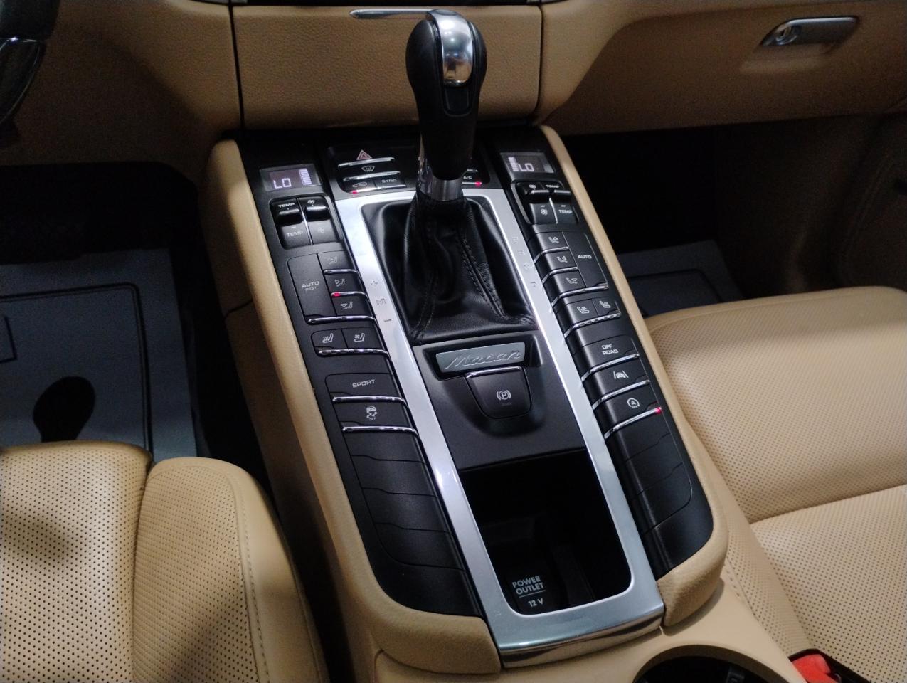 Porsche Macan GTS 2018