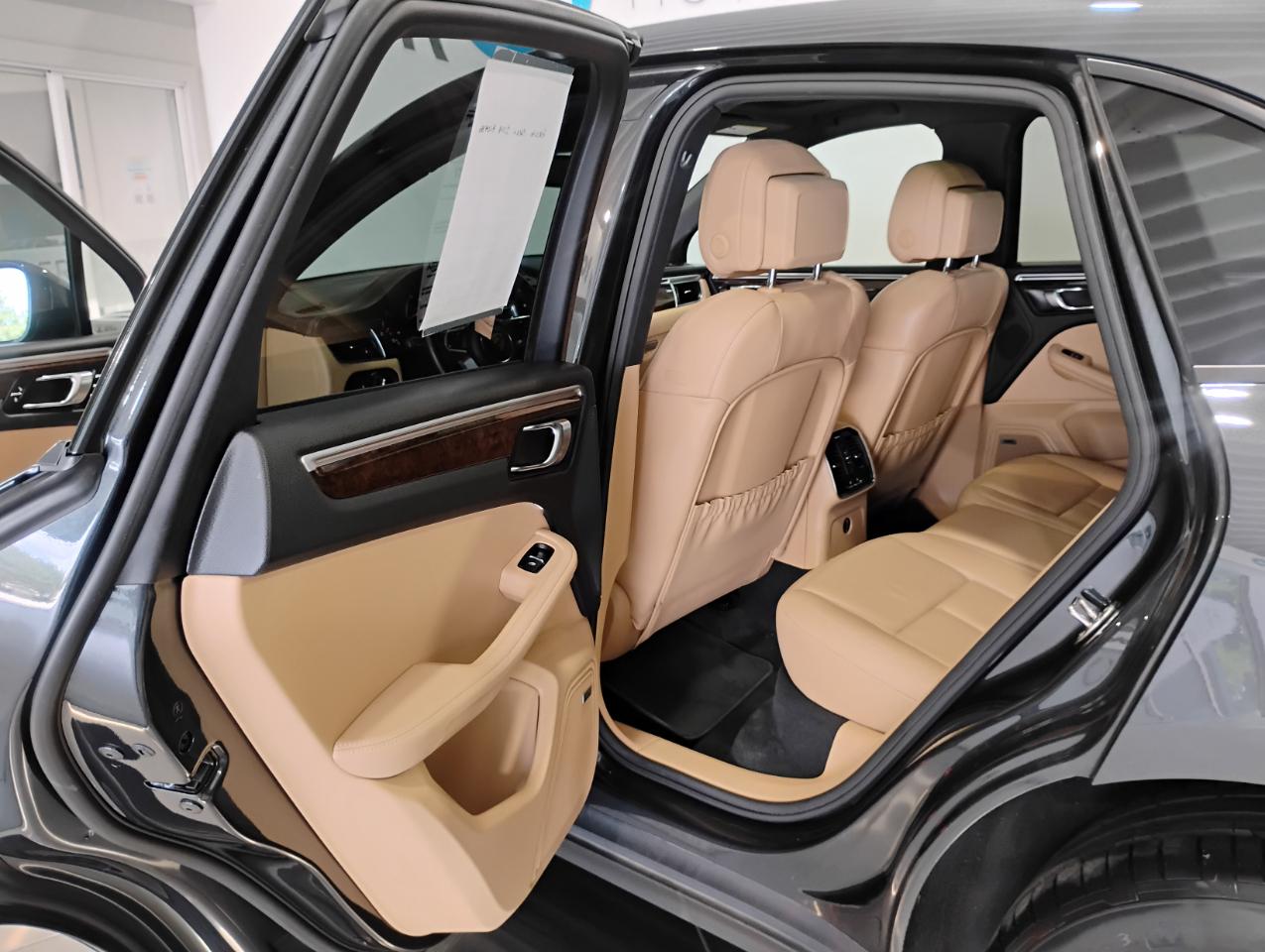 Porsche Macan GTS 2018