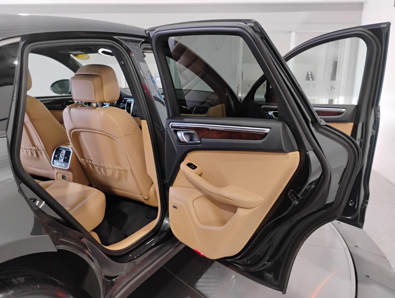 Porsche Macan GTS 2018