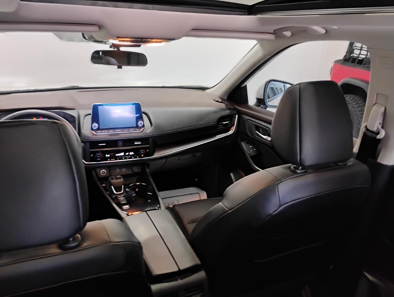 Nissan Rogue SV 2023