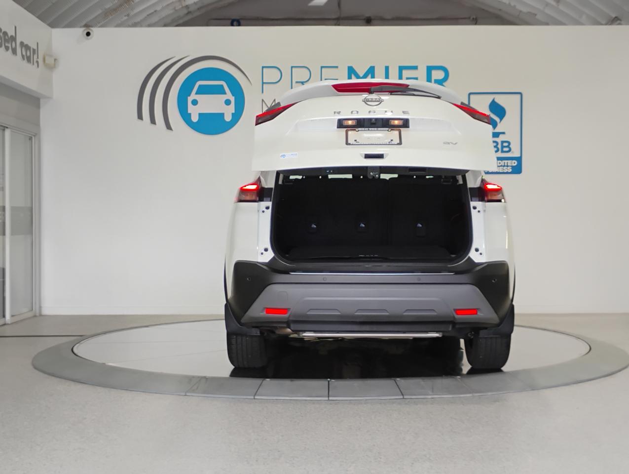 Nissan Rogue SV 2023
