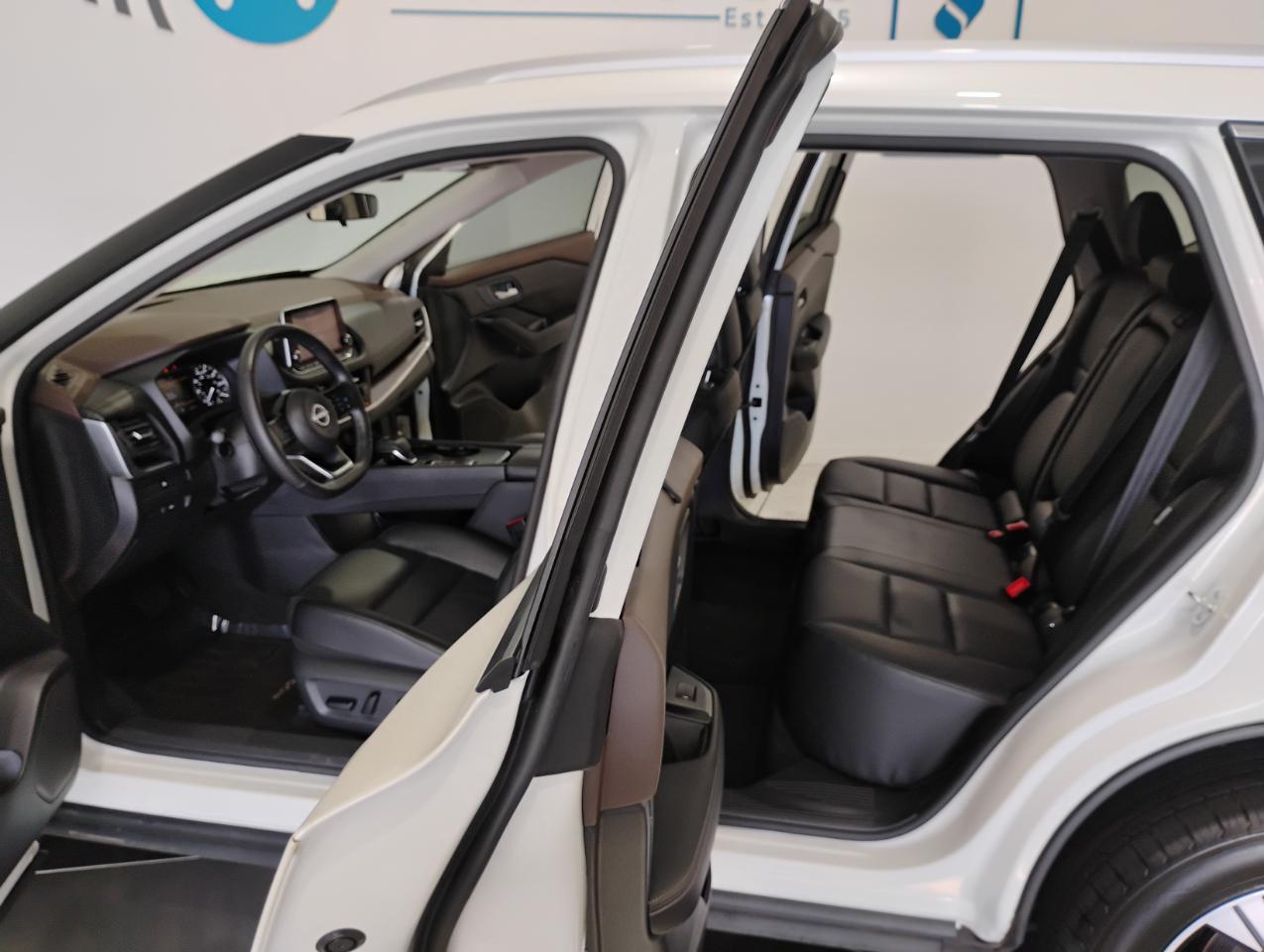 Nissan Rogue SV 2023