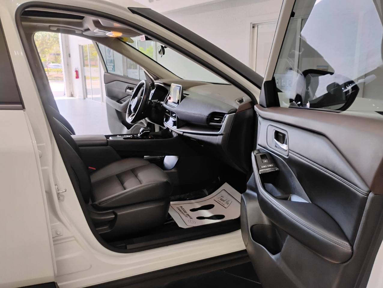 Nissan Rogue SV 2023