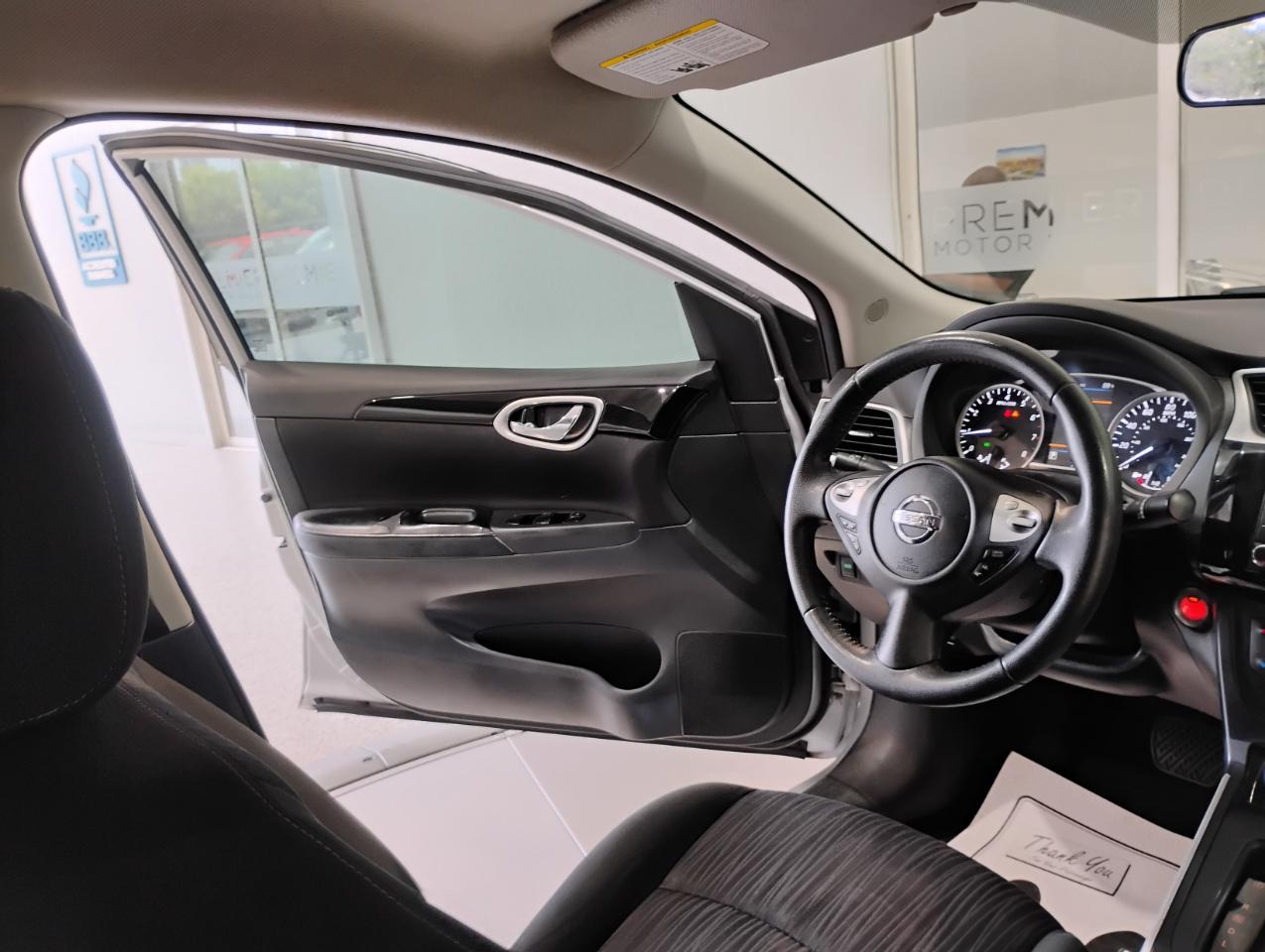 Nissan Sentra S CVT 2019