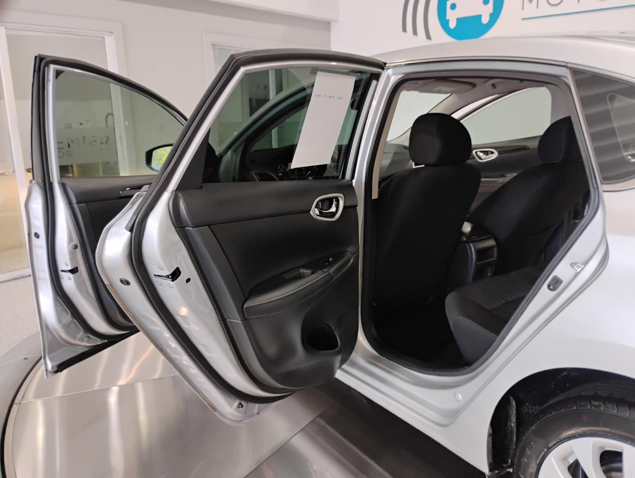 Nissan Sentra S CVT 2019