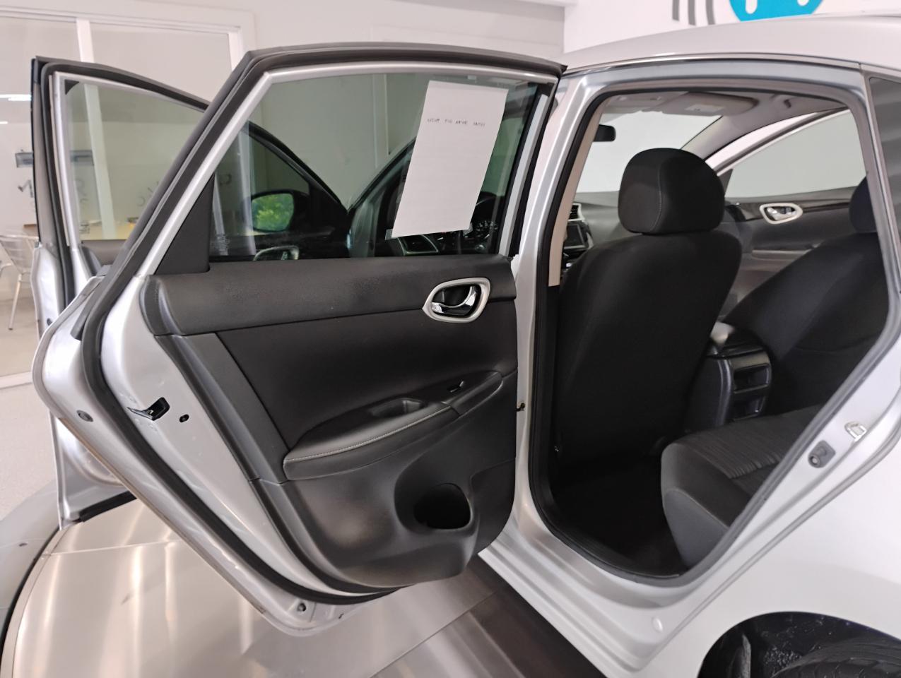 Nissan Sentra S CVT 2019