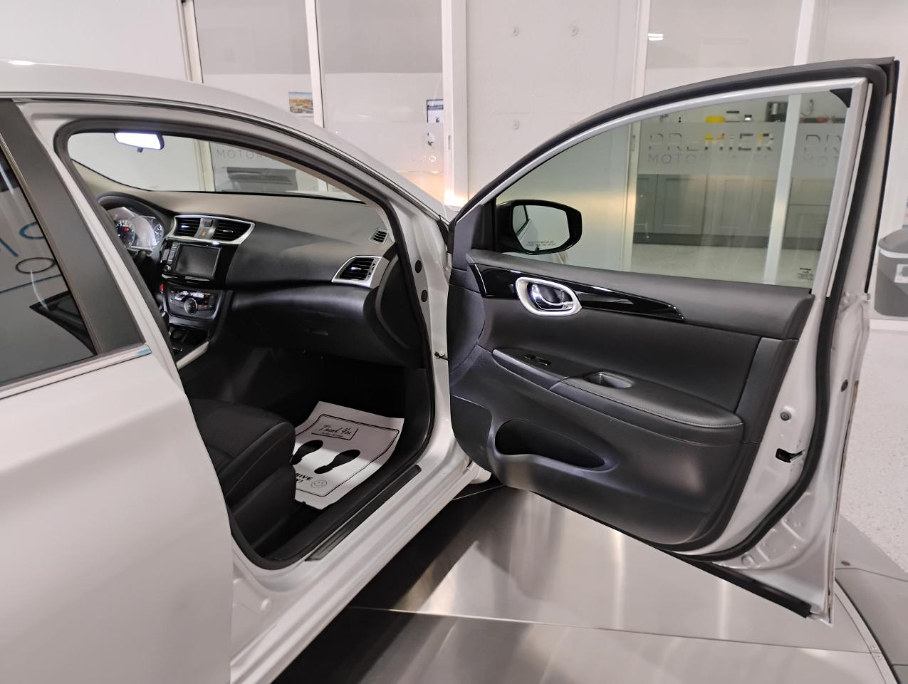 Nissan Sentra S CVT 2019