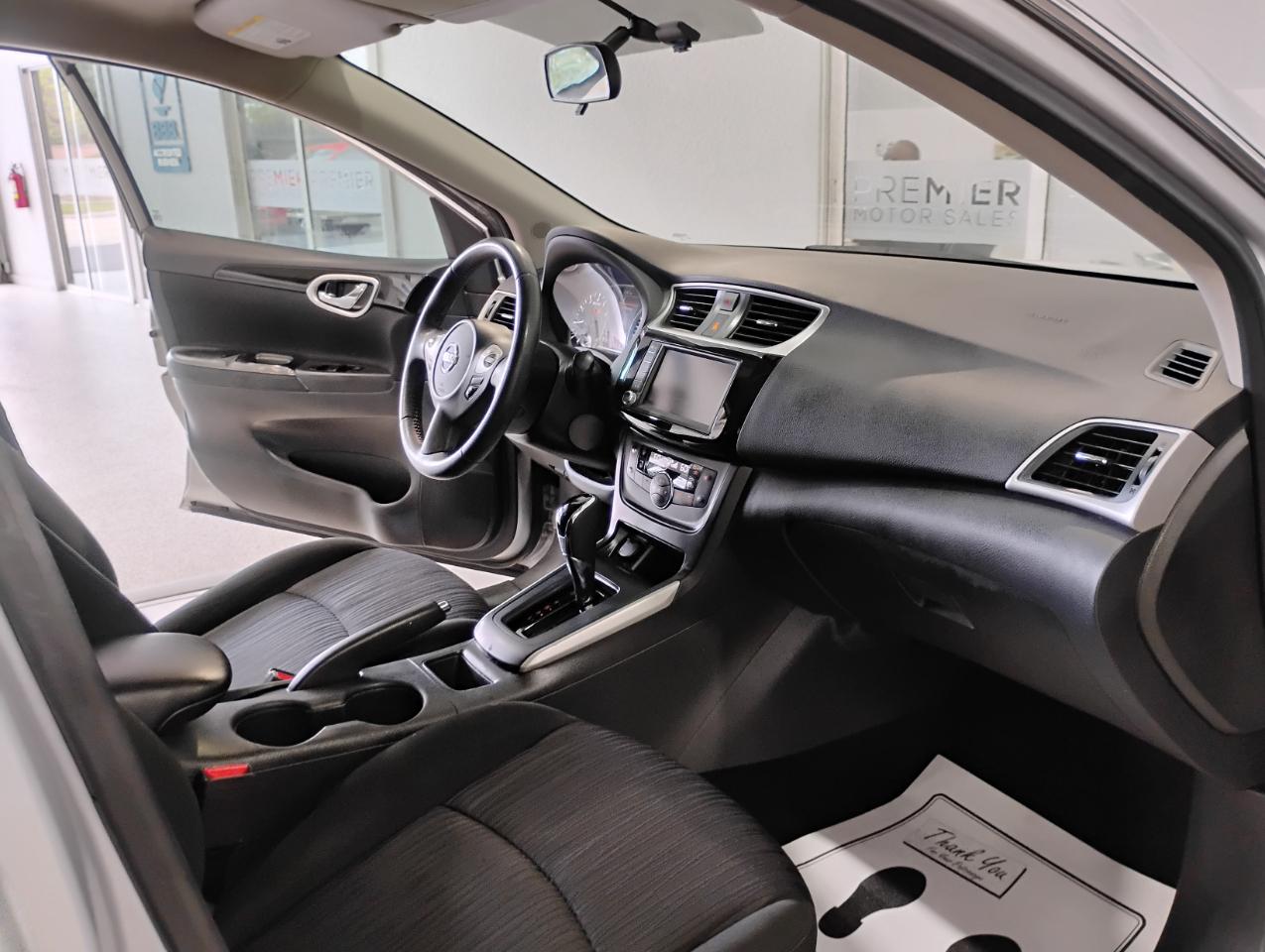 Nissan Sentra S CVT 2019