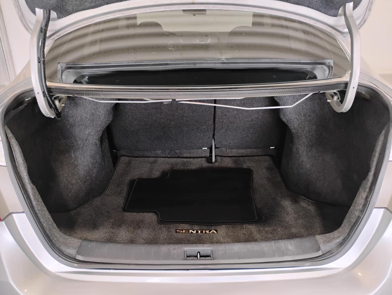 Nissan Sentra S CVT 2019