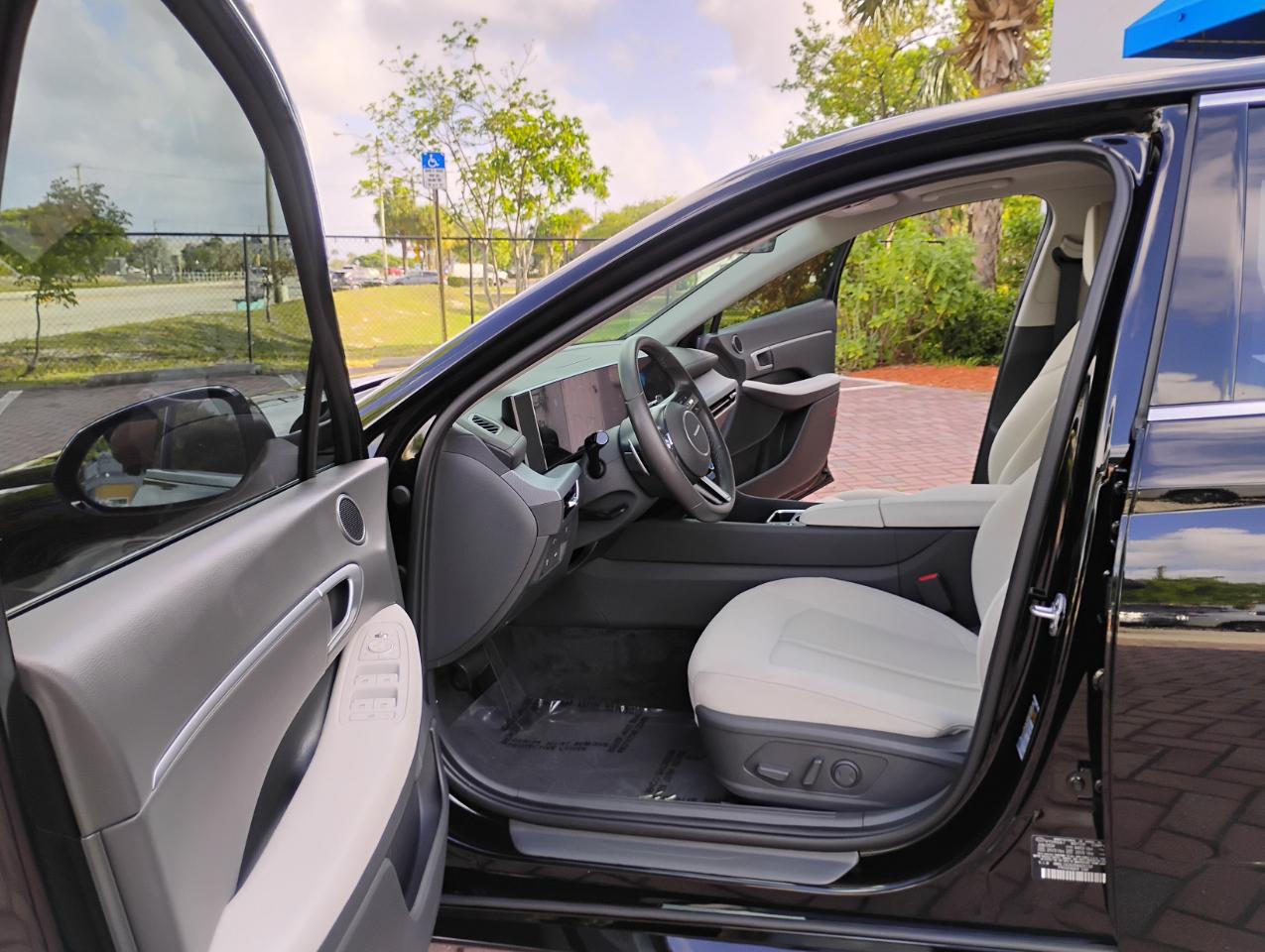 Hyundai Sonata SEL 2024