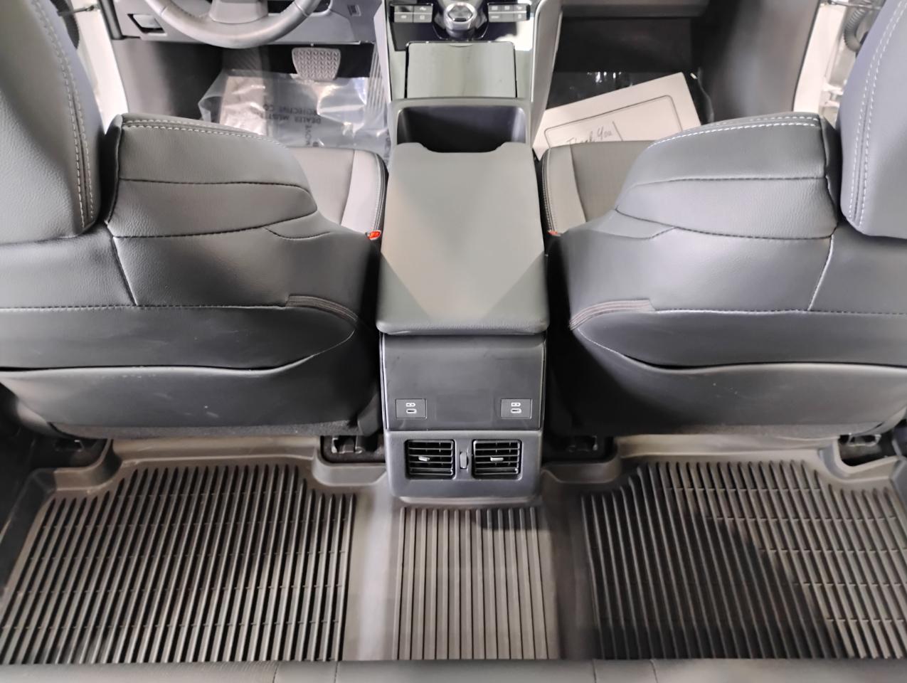 Toyota BZ4X XLE 2024