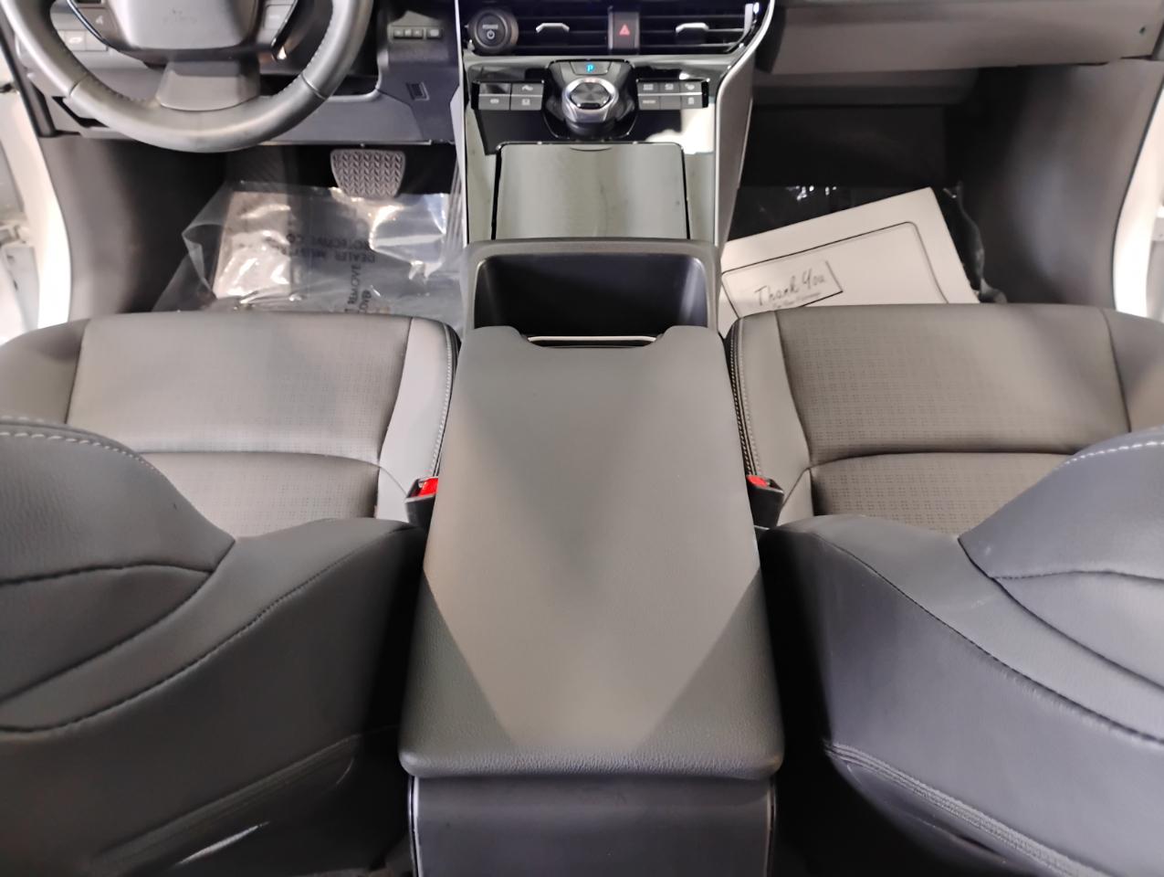 Toyota BZ4X XLE 2024