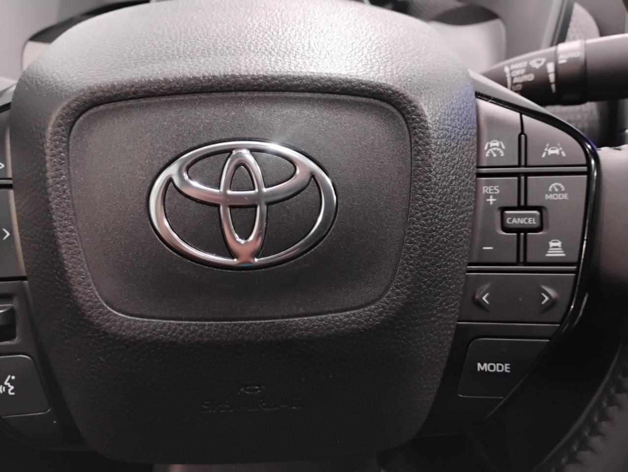 Toyota BZ4X XLE 2024
