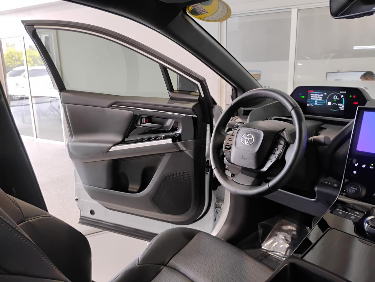 Toyota BZ4X XLE 2024