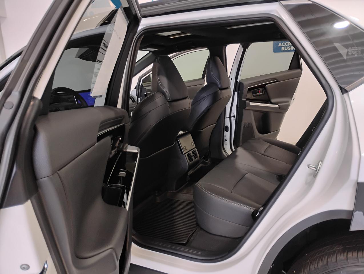 Toyota BZ4X XLE 2024