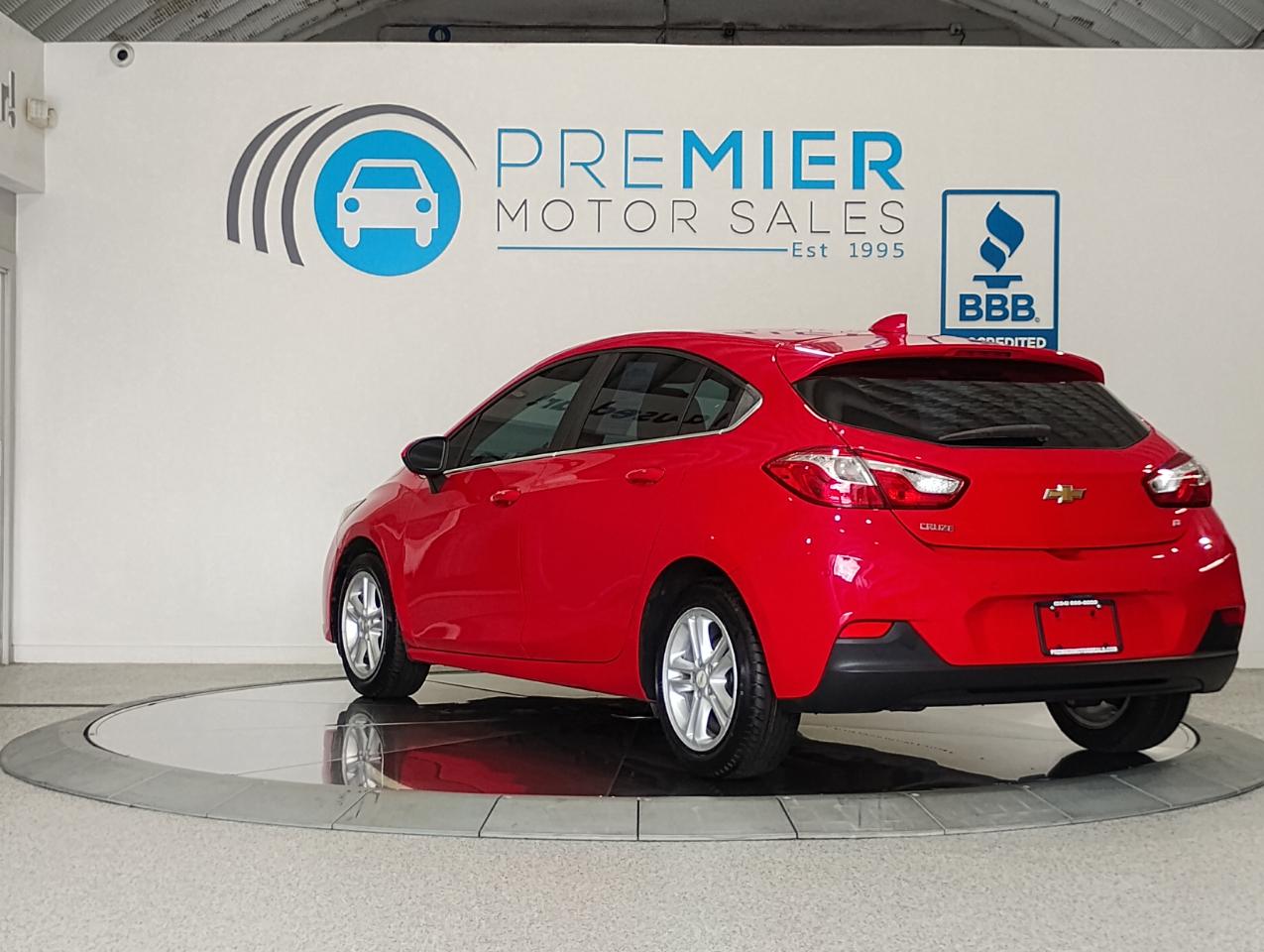 Chevrolet Cruze LT Auto Hatchback 2017