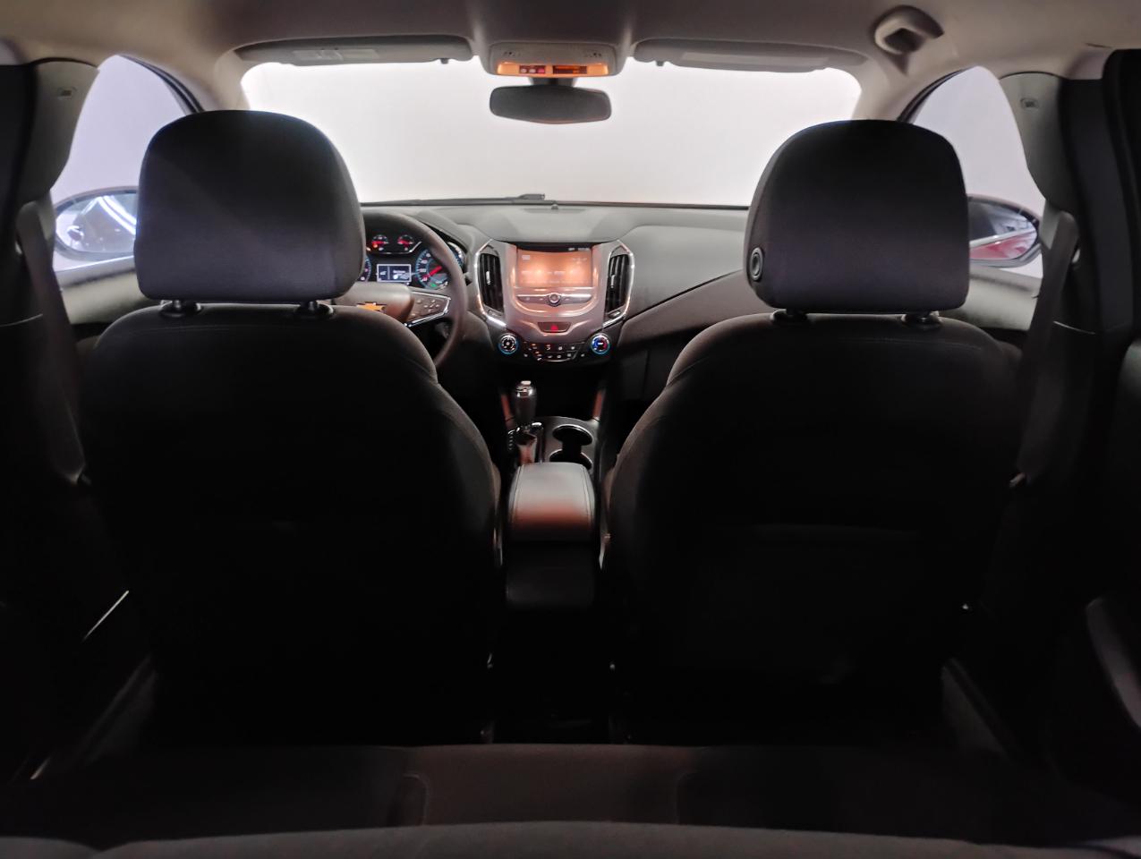 Chevrolet Cruze LT Auto Hatchback 2017