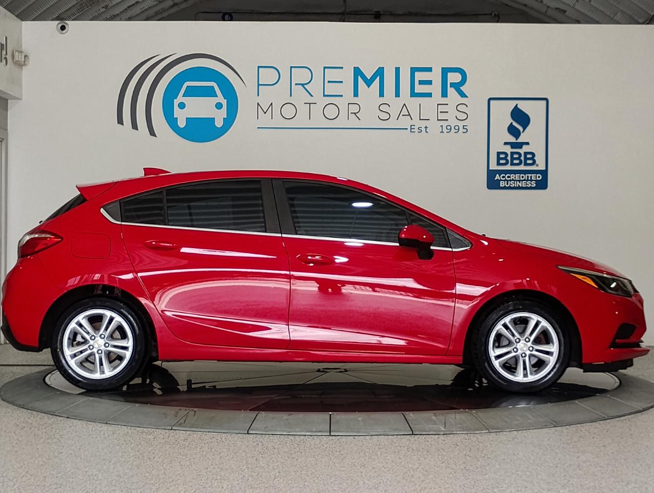 Chevrolet Cruze LT Auto Hatchback 2017