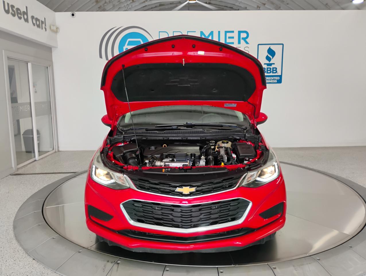Chevrolet Cruze LT Auto Hatchback 2017