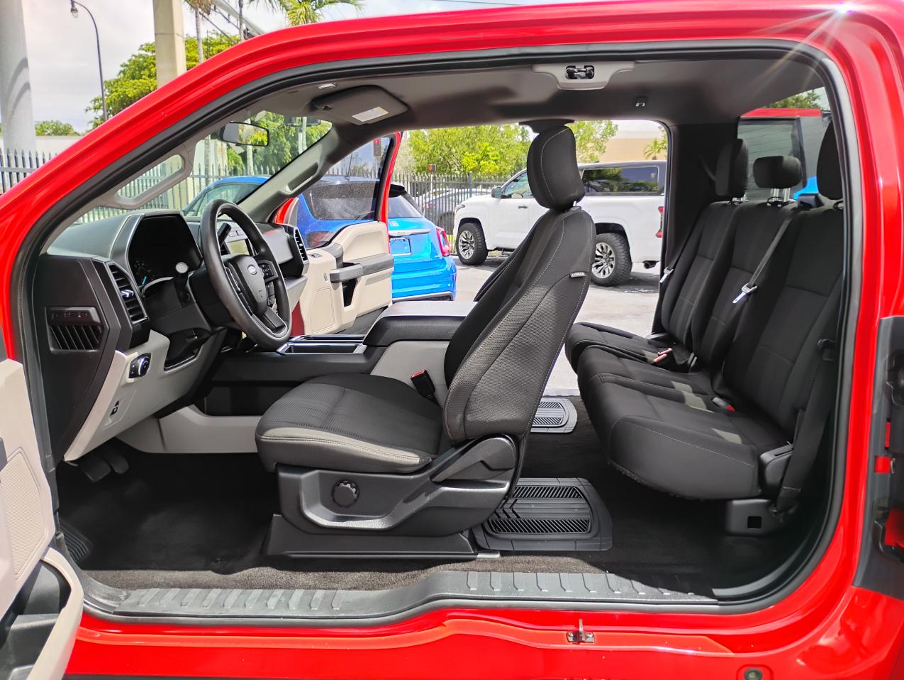 Ford F-150 XL SuperCab 6.5-ft. Bed 2WD 2018
