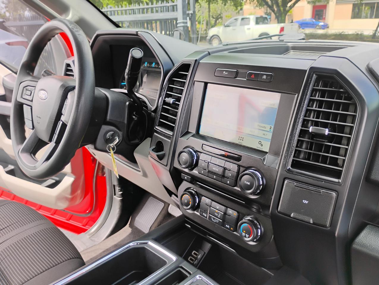 Ford F-150 XL SuperCab 6.5-ft. Bed 2WD 2018