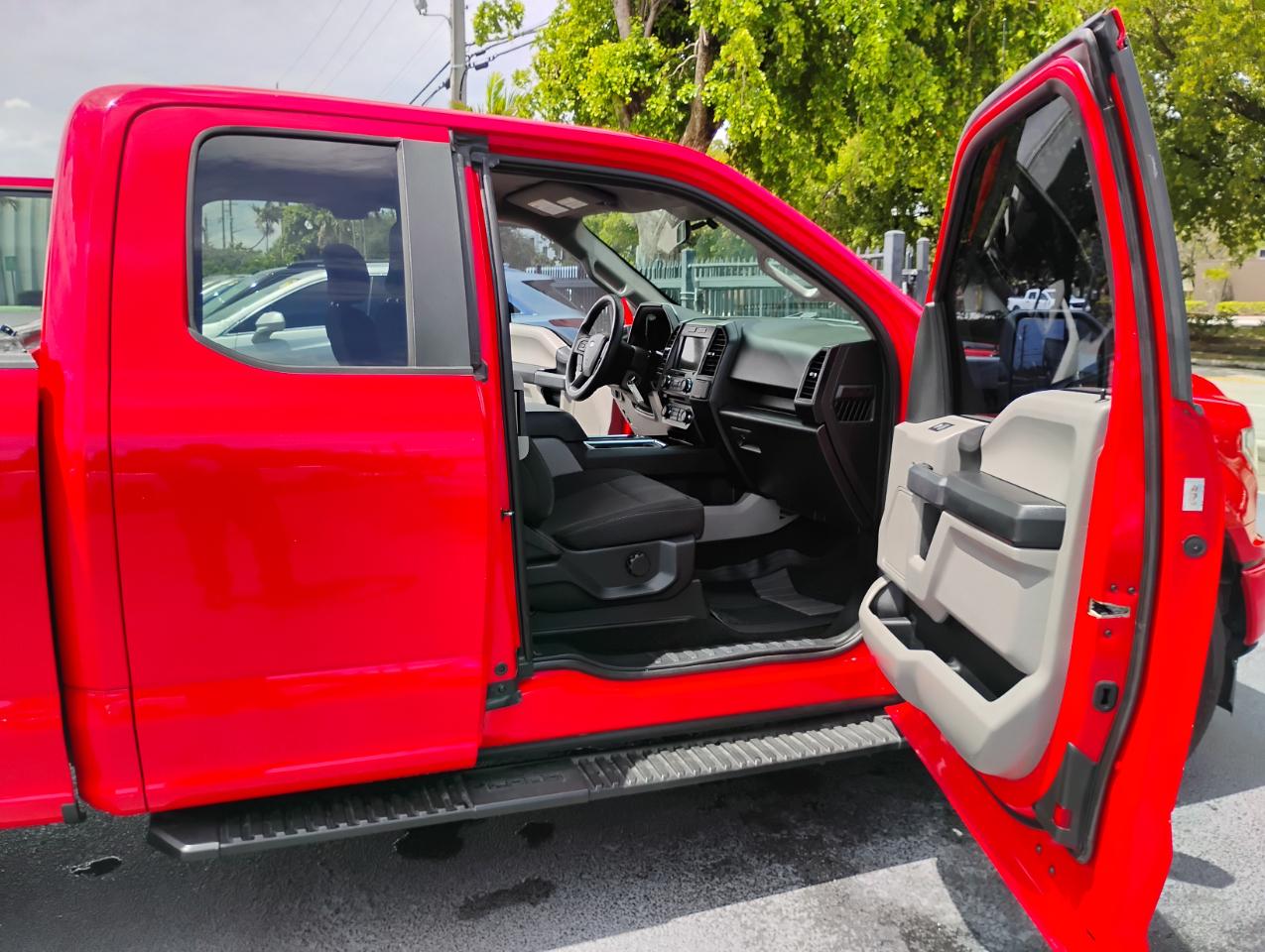 Ford F-150 XL SuperCab 6.5-ft. Bed 2WD 2018
