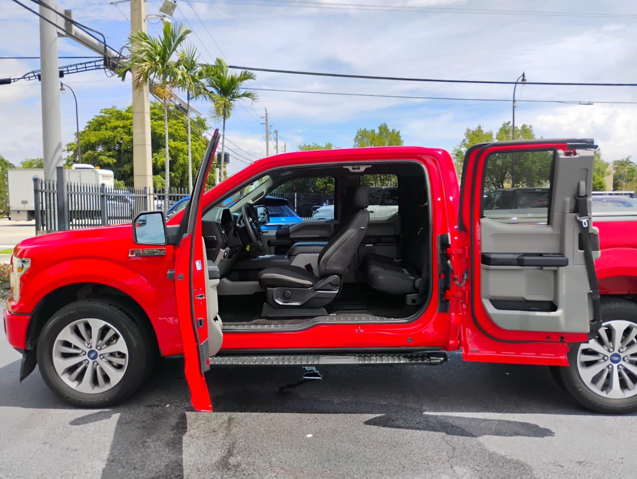 Ford F-150 XL SuperCab 6.5-ft. Bed 2WD 2018