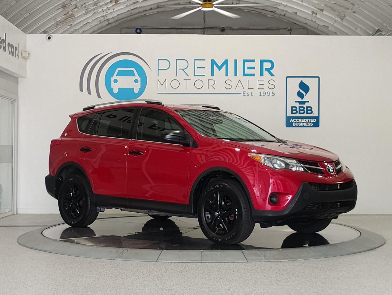 Toyota RAV4 LE FWD 2015