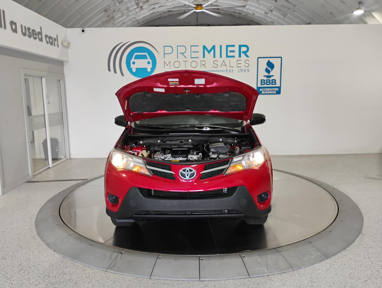Toyota RAV4 LE FWD 2015